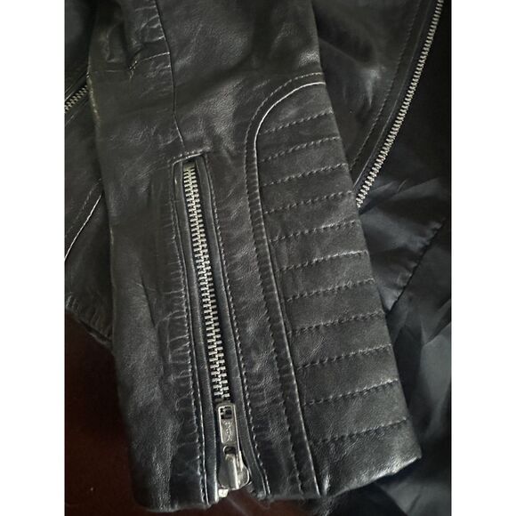 BB Dakota Moto Real Leather Jacket Black Asymmetrical Silver Zipper Modern Edgy - Picture 4 of 15